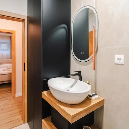 Elegant 2br Escape - Zorilor Charm With Parking Апартаменты