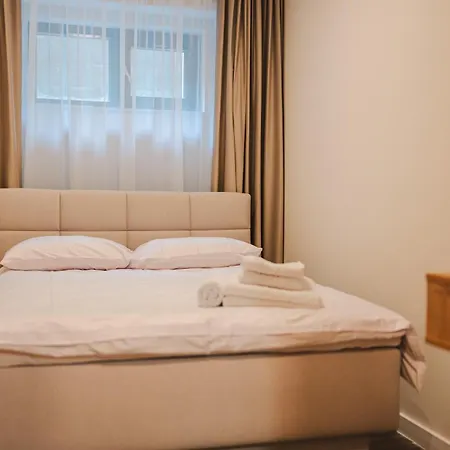 Апартаменты Elegant 2br Escape - Zorilor Charm With Parking
