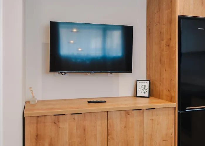 Apartament Elegant 2br Escape - Zorilor Charm With Parking *