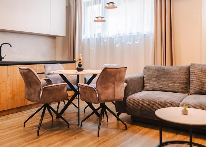 Elegant 2br Escape - Zorilor Charm With Parking Apartament *